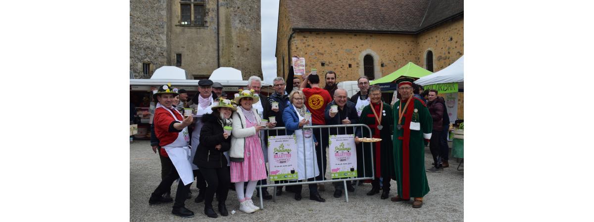 Marché de Bouloire le samedi 16 mars 2019 Printemps des rillettes 2019. Dégustation de rillettes en compagnie de la Confrérie des chevaliers de rillettes de Mamers, BilurFest'.