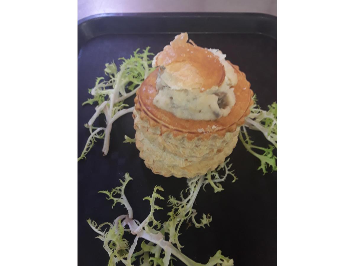 Bouchėe à la reine Bouchėe à la reine